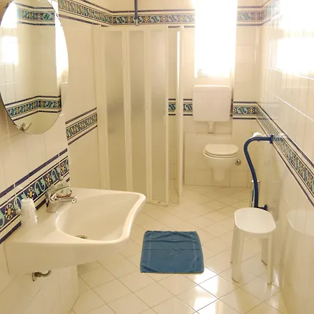 Giardino Sul Mare 3*