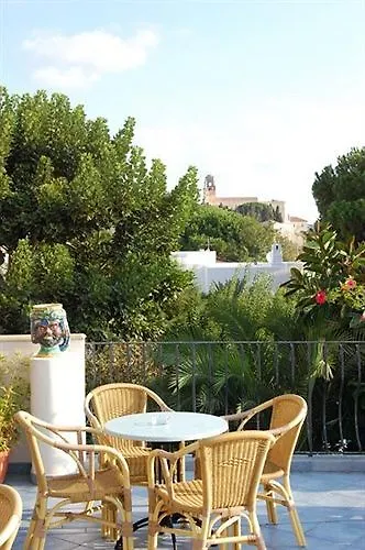 Hotel Giardino Sul Mare