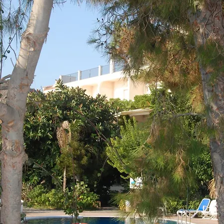 Hotel Giardino Sul Mare